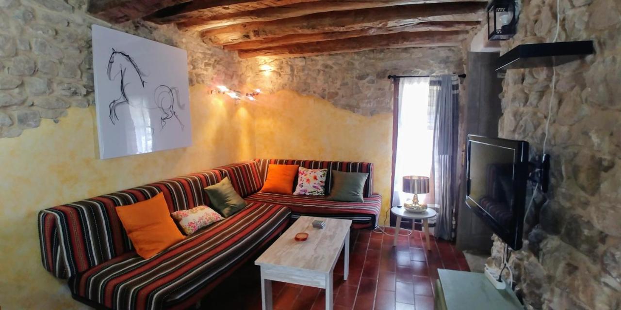 Apartament Apartamento Sierra De Guara Paules Zewnętrze zdjęcie